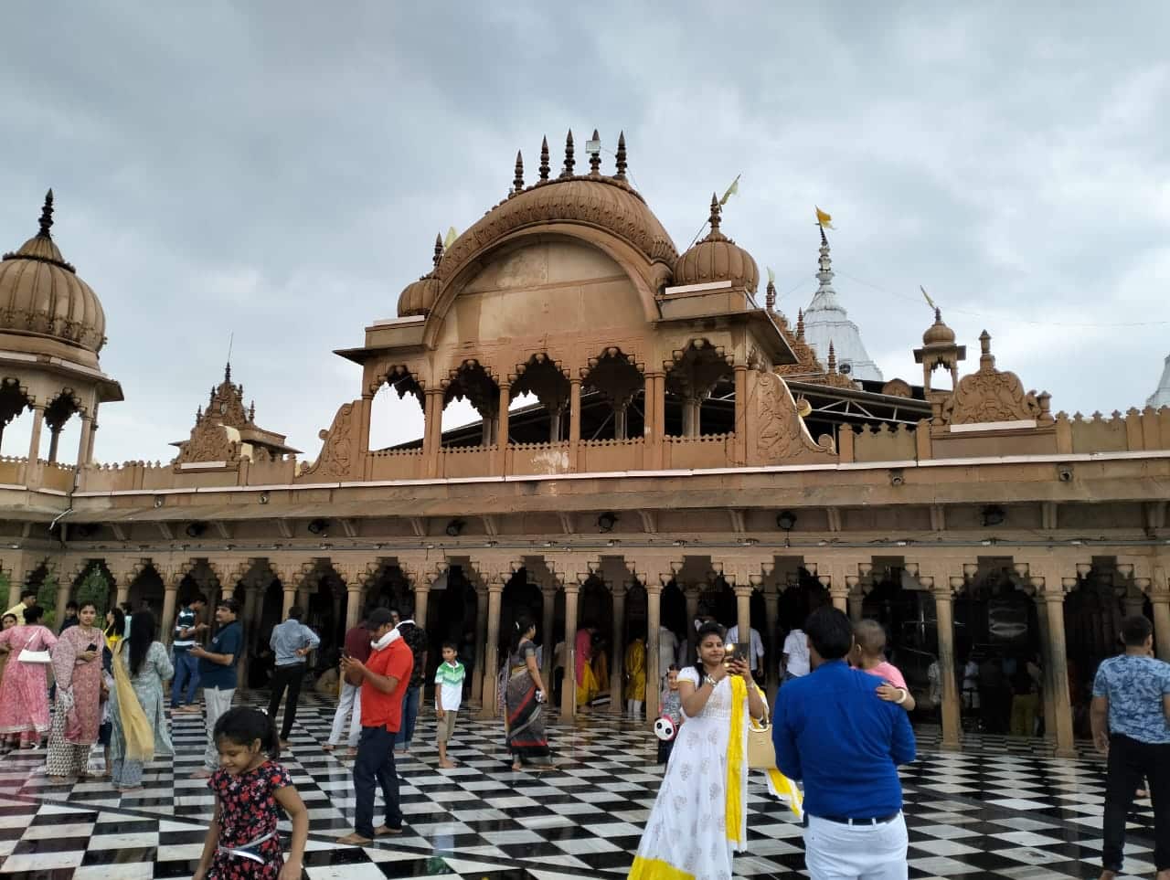 Barsana temple Radha Rani temple